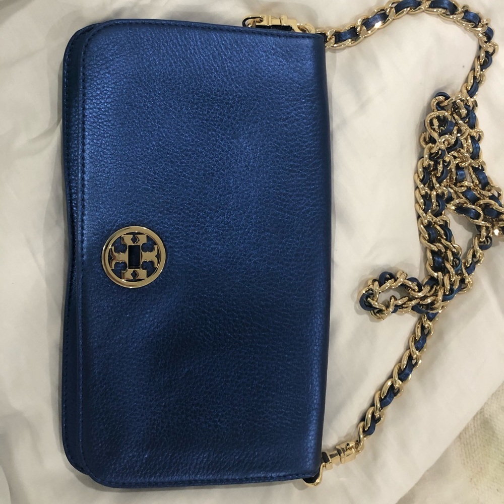 Tory Burch blue purse (like new)